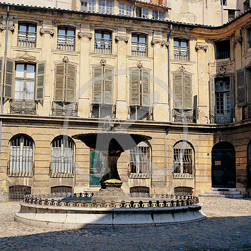 Place d'Albertas, Aix-en-Provence, Provence, Bouches-du-Rhône, F