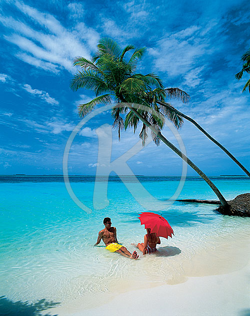 Barbados, Pärchen am Strand, Karibik