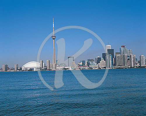 Skyline mit CN Tower und Skydome, Toronto, Ontario, Kanada