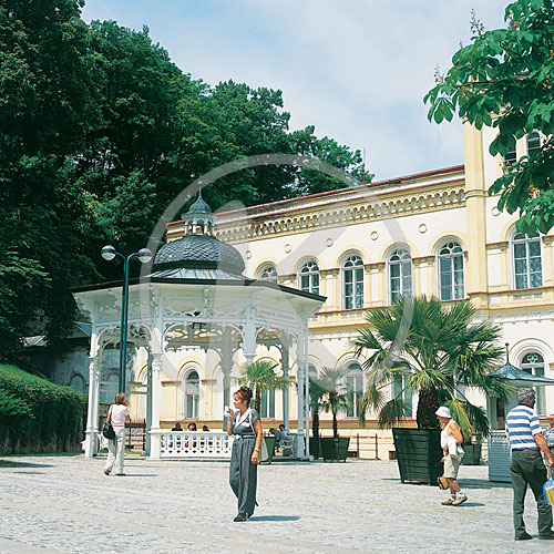 Freiheitsquelle mit Bad III, Karlsbad, Tschechien