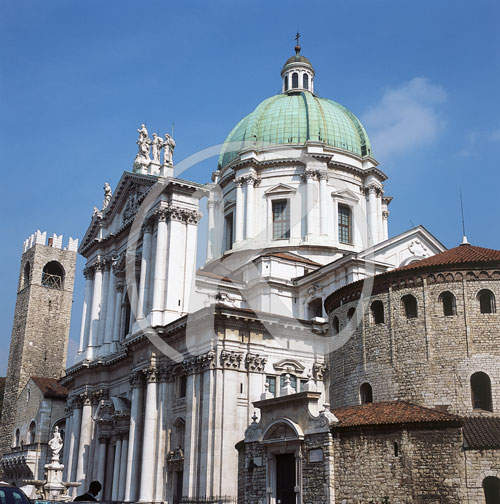 Alter und neuer Dom und Broletto, Piazza Duomo, Brescia, Lombard