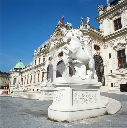 Schloss Belvedere, Obere Belvedere, Blick von der Hofseite, Wien