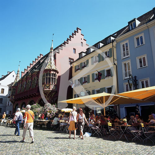 Münsterplatz, Freiburg im Breisgau, Schwarzwald, Baden-Württembe