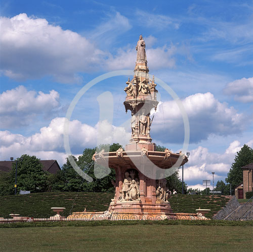 Doulton-Brunnen, Terracotta, Glasgow