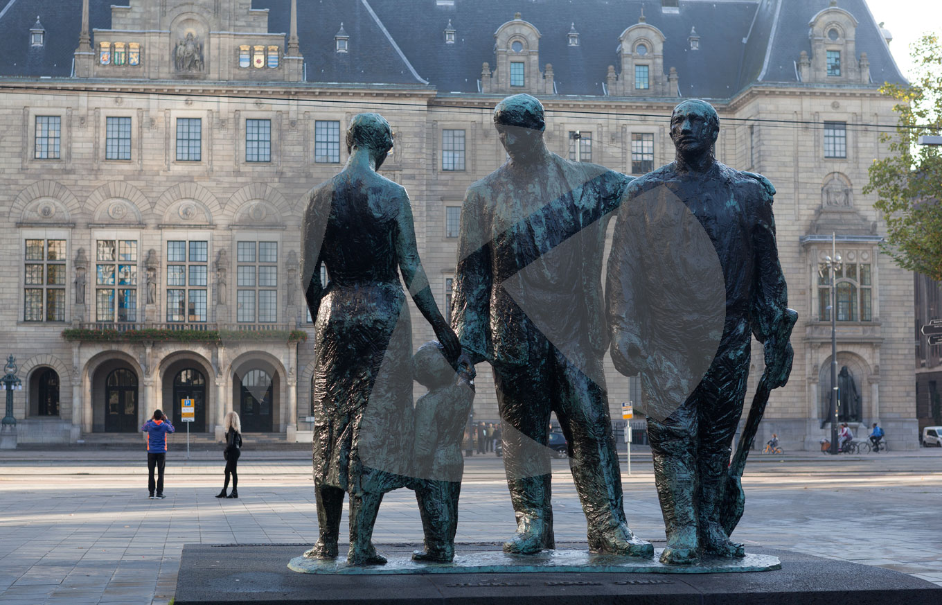 Memorial to the Fallen 1940-1945 von Mari Andriessen, Rotterdam